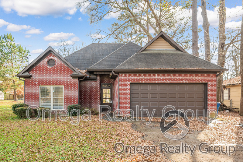 Hueytown House: 111 Fair St