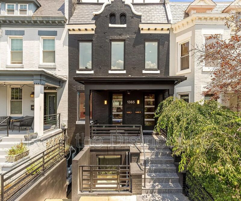Washington Townhome: 1365 Perry Place NW