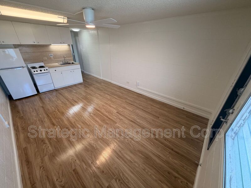 Honolulu Condo: 1301 Lusitana St.