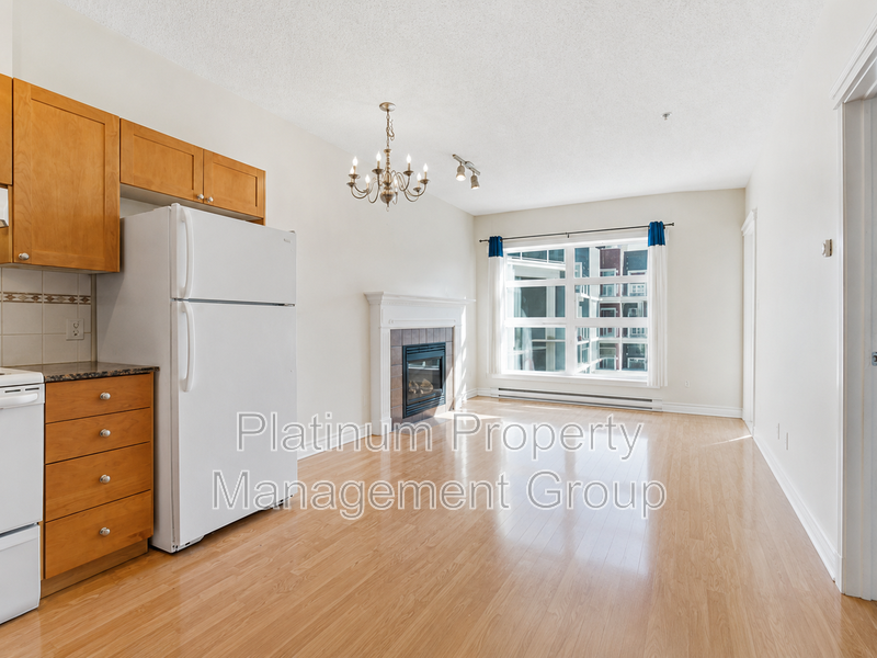 Calgary House: 317