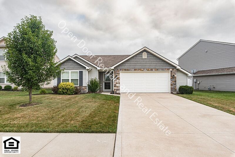 Fort Wayne House: 11118 Yalumba Pass