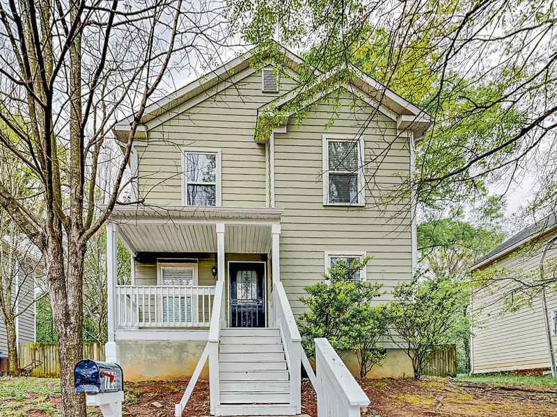 Atlanta House: 729 Cooper St SW