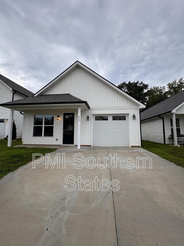 Travelers Rest House: 403 Albus Drive