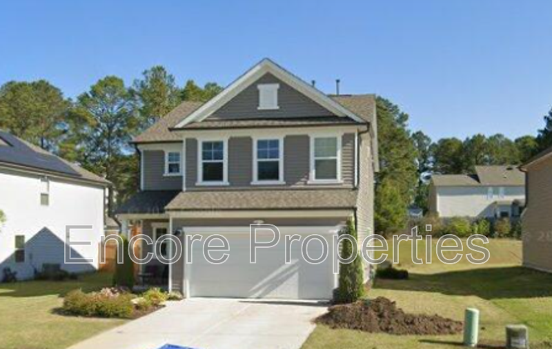 Fuquay-Varina House: 1505 Carlton Links Drive