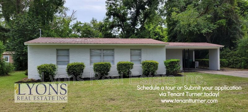 Valdosta House: 2310 Deborah Dr
