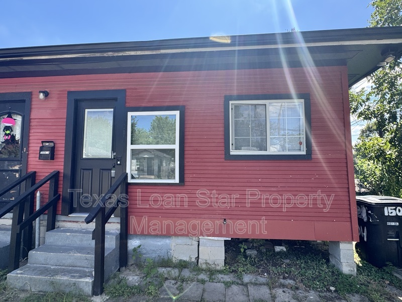 1 Bedroom Multi-Family Home – 1504 Luzon St A, Houston, TX