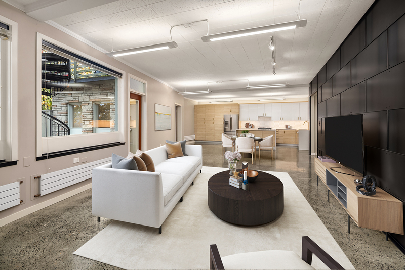 Seattle House: 2562 Dexter Ave N