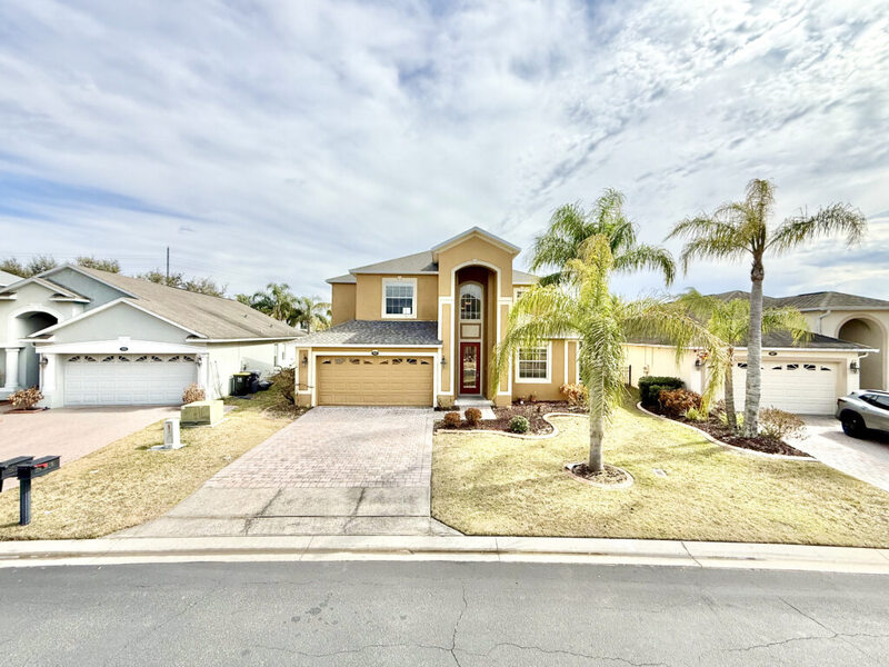 Davenport House: 593 Fairhaven Drive