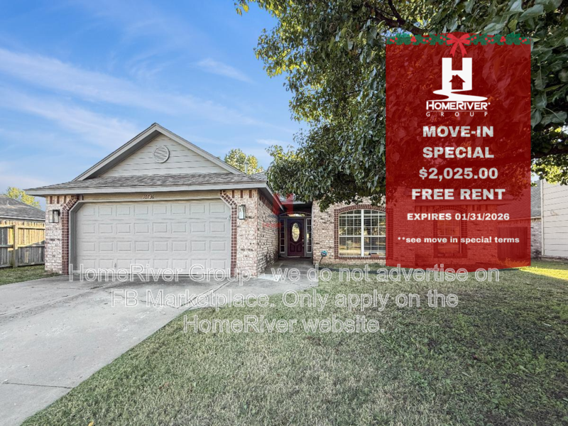 Collinsville House: 10736 E 120th St N