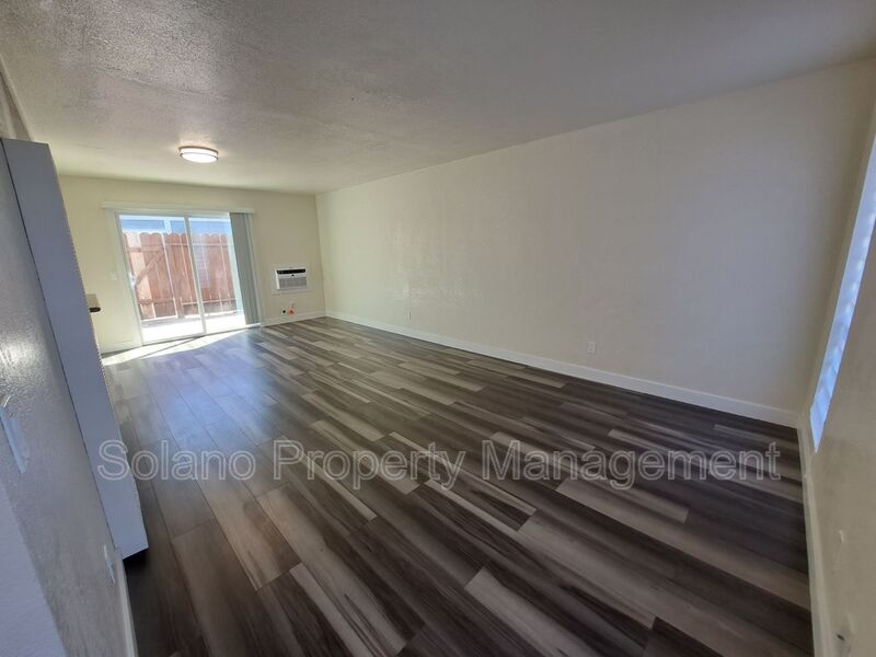 Fairfield House: 145 Del Rey Ct