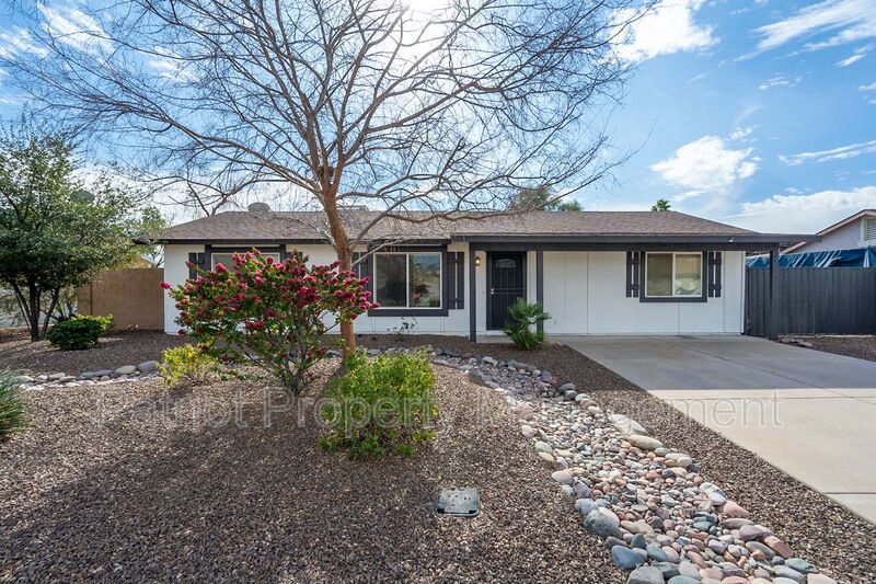 Request a Viewing for 2725 E Villa Theresa Dr Tenant Turner