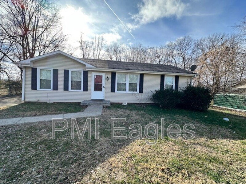 Clarksville House: 3444 Arvin Drive