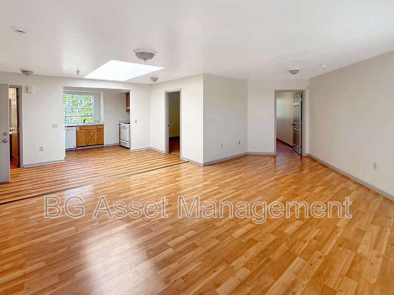 Rodeo Condo: 701 San Pablo Avenue