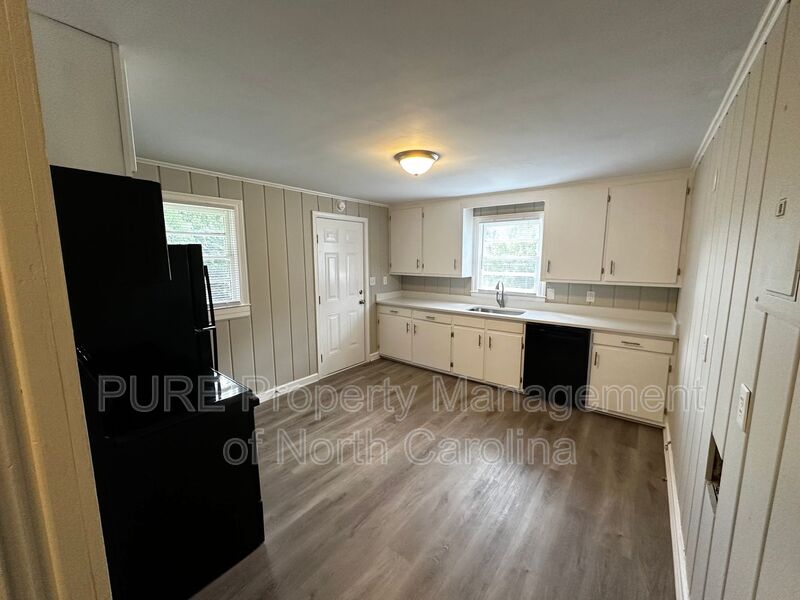 Lexington Condo: 110 Mendota Ave