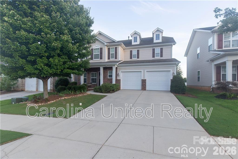 Mooresville House: 123 Colville Rd