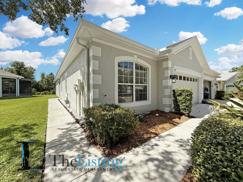 Apollo Beach House: 7411 Surrey Wood Lane