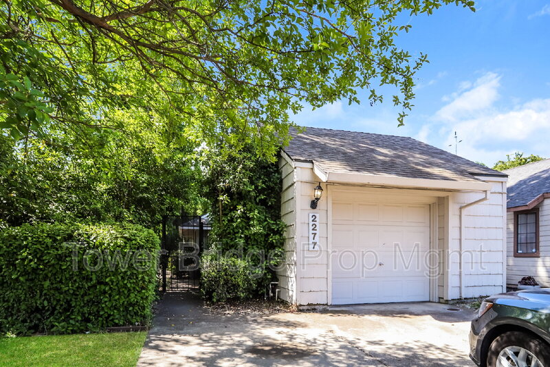 Sacramento House: 2277 Sandcastle Way