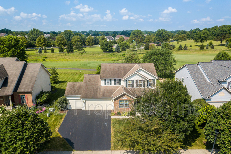 Canal Winchester House: 7225 Bromfield Drive