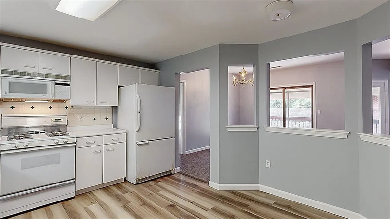 Worcester Condo: 770 Salisbury St