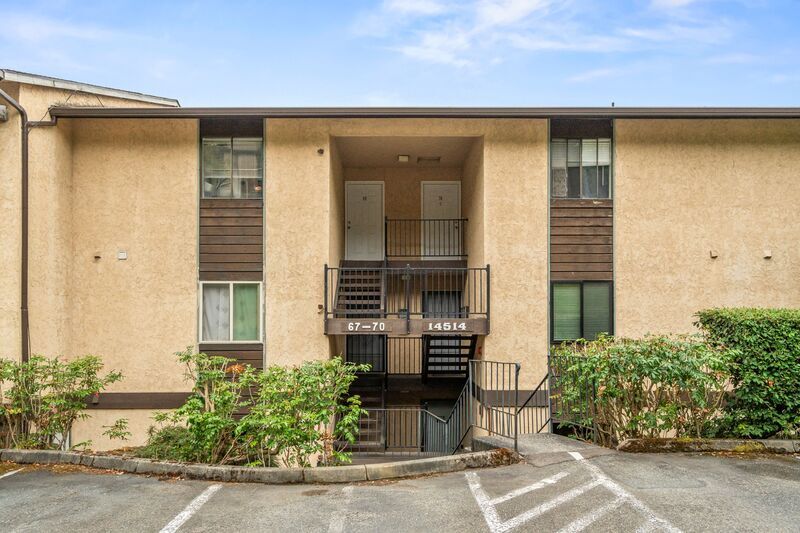 Kirkland Condo: 14514 127th Ave Ne