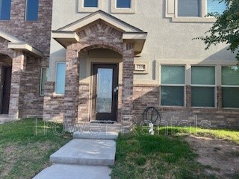 Odessa House: 1209 Old Course