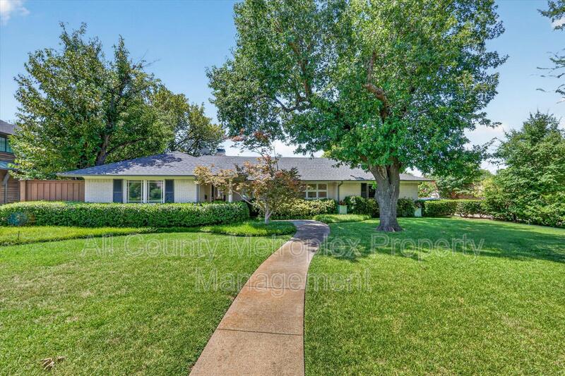Dallas House: 5804 Norway Rd