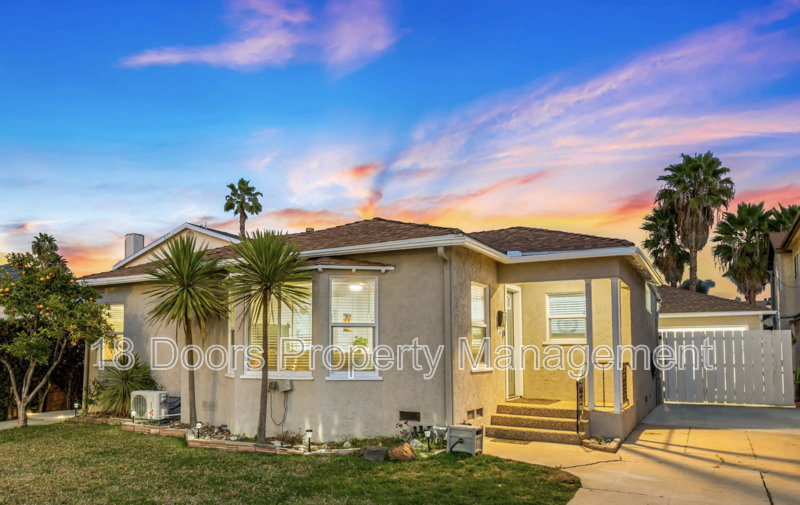 San Diego House: 4535 Winona Ave