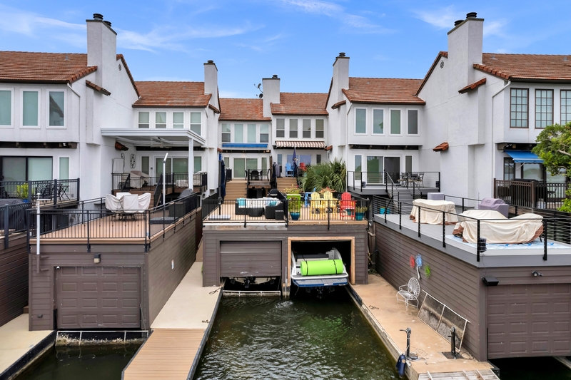 Horseshoe Bay Condo: 415 Horseshoe Bay North Boulevard - 1