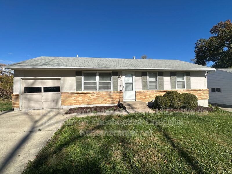 Kansas City House: 5216 NE. 44th St.