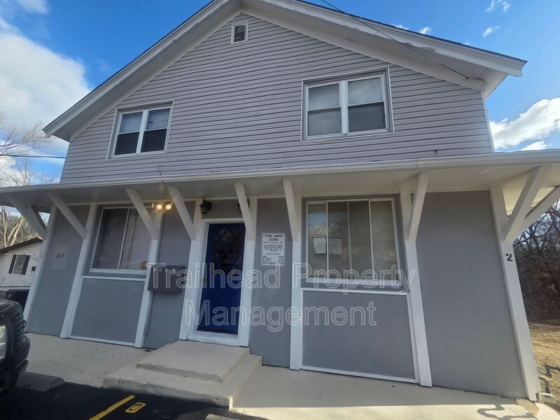 Independence House: 3115 S Forest Ave