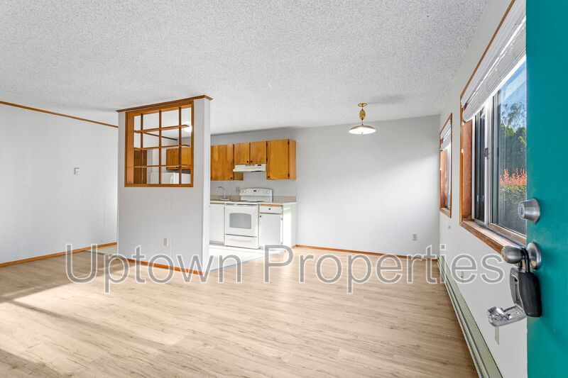 Portland House: 1508 SW Dewitt St
