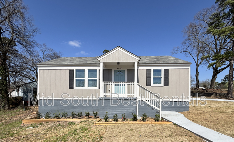 Little Rock House: 4600 Grand Ave