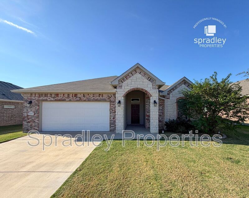 Temple House: 10229 Eaglefire Dr