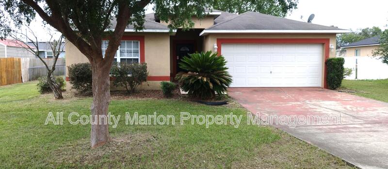 Ocala House: 114 Juniper Way