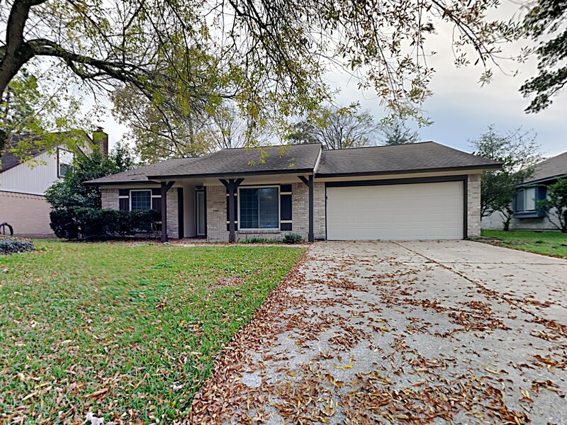 Spring House: 25311 Mill Pond Ln