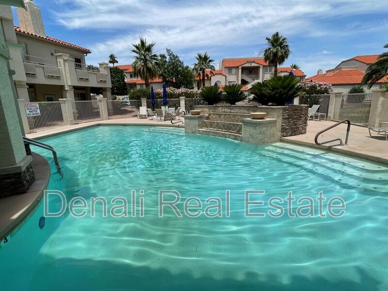 Scottsdale House: 10080 E Mountainview Lake Dr