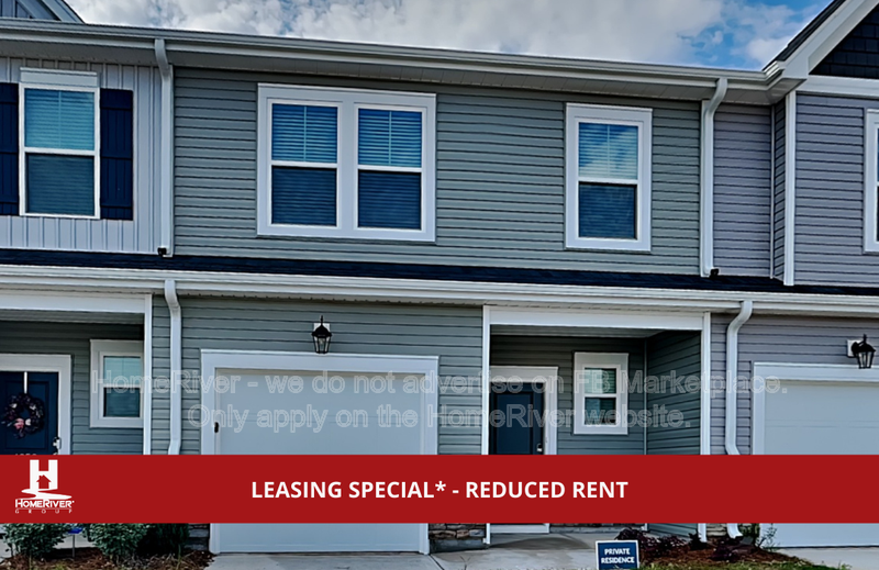 Elgin Townhome: 1054 Cornelia St