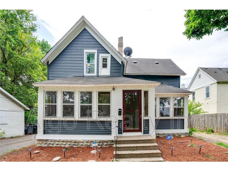 Minneapolis House: 1015 North 30th Avenue