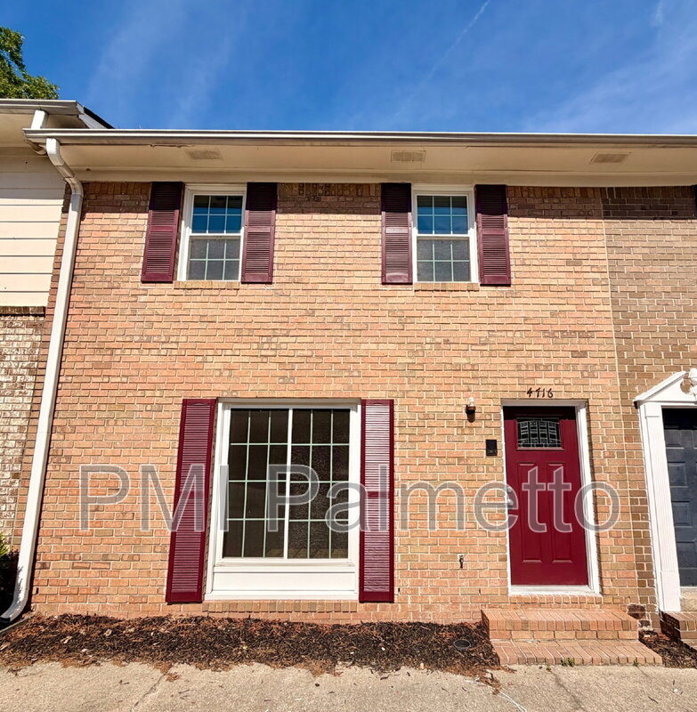 Columbia Townhome: 4716 Leaf Crest Ct