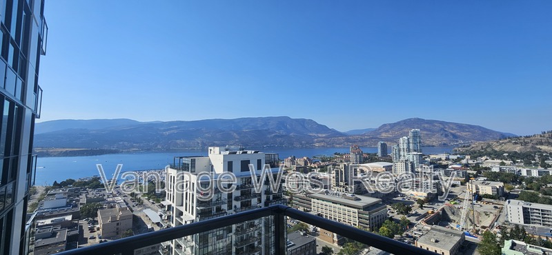 Kelowna Condo: 2709-1488 Bertram St