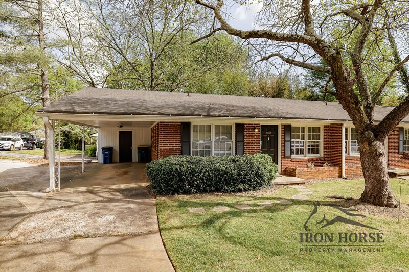 Athens House: 2021 S Lumpkin Street