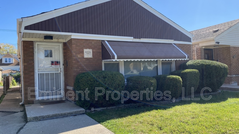 Chicago House: 9225 South Euclid Avenue