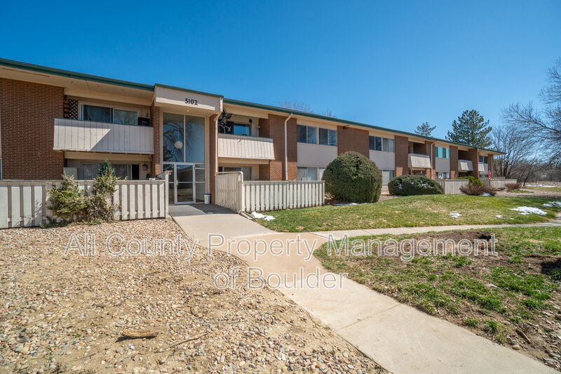 Boulder Condo: 5102 Williams Fork Trl
