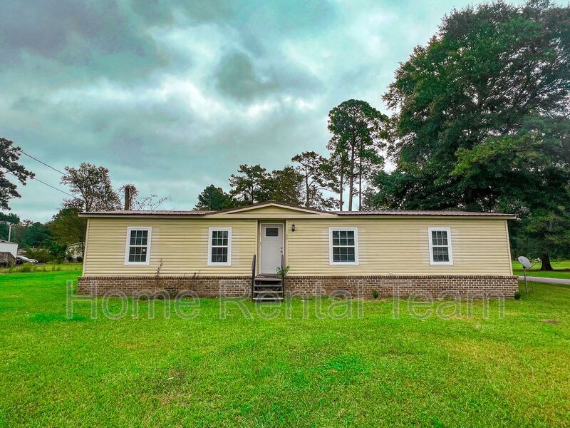 Richmond Hill House: 55 Peachtree Dr