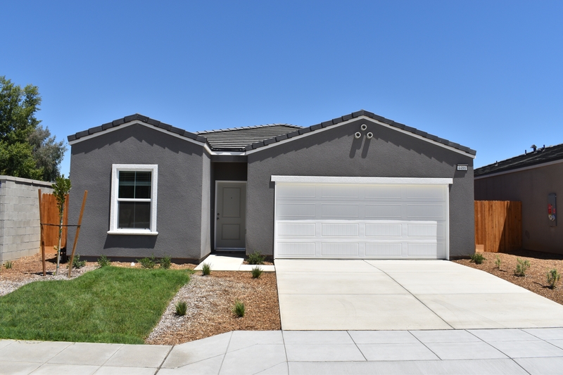 Fresno House: 4486 North San Clemente Avenue