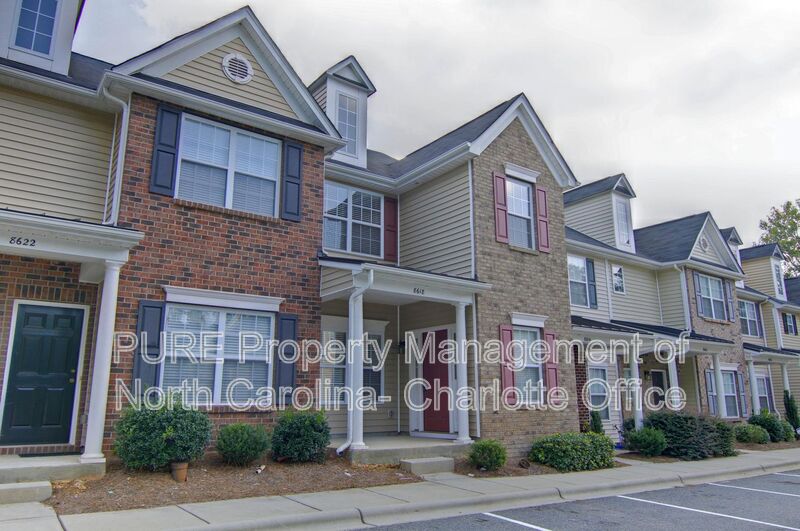 Charlotte Townhome: 8618 Twined Creek Lane