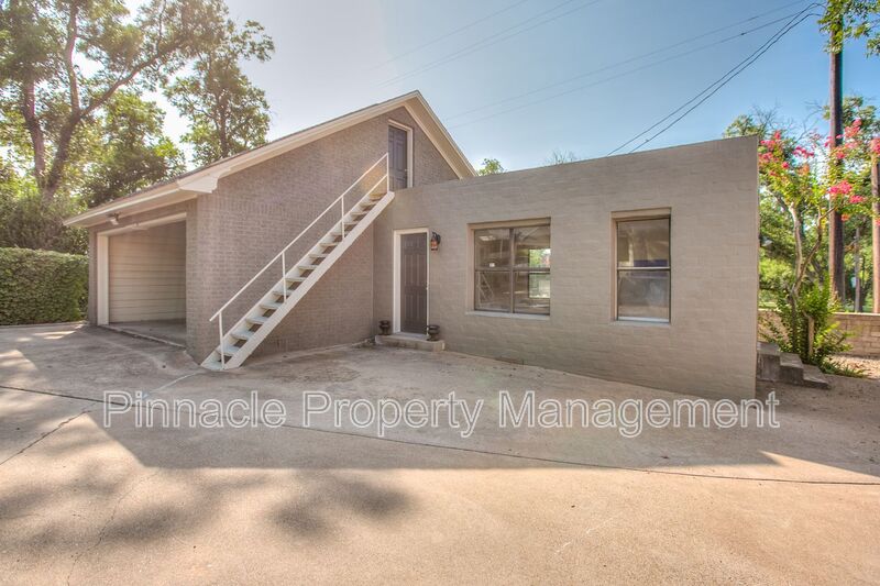 San Angelo House: 421 W Concho Ave Ste G