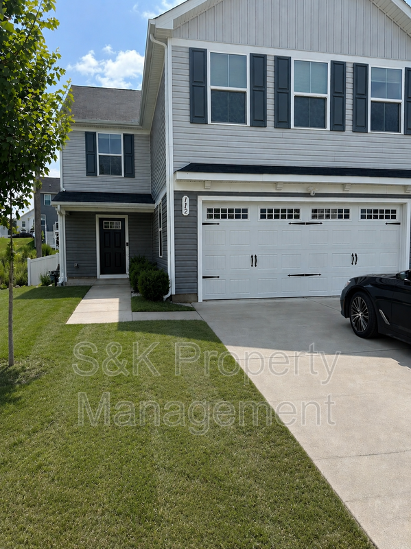 Williamsburg House: 112 Overstreet Court