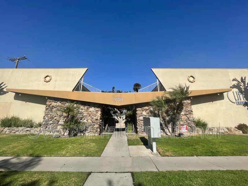 Garden Grove Condo: 9781 Acacia Avenue