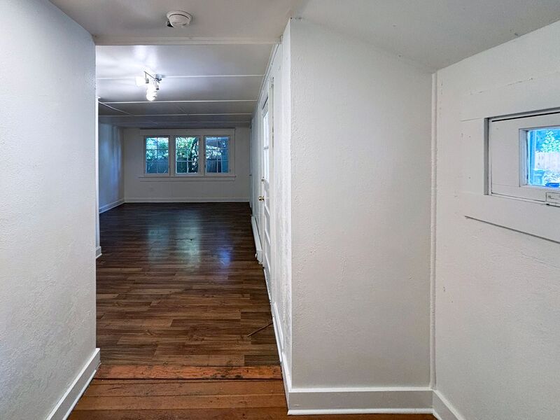Photo 15 of rental home at 444 Blair Boulevard